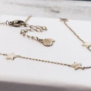 Star Necklace in Gold Pleated Stainless Steel